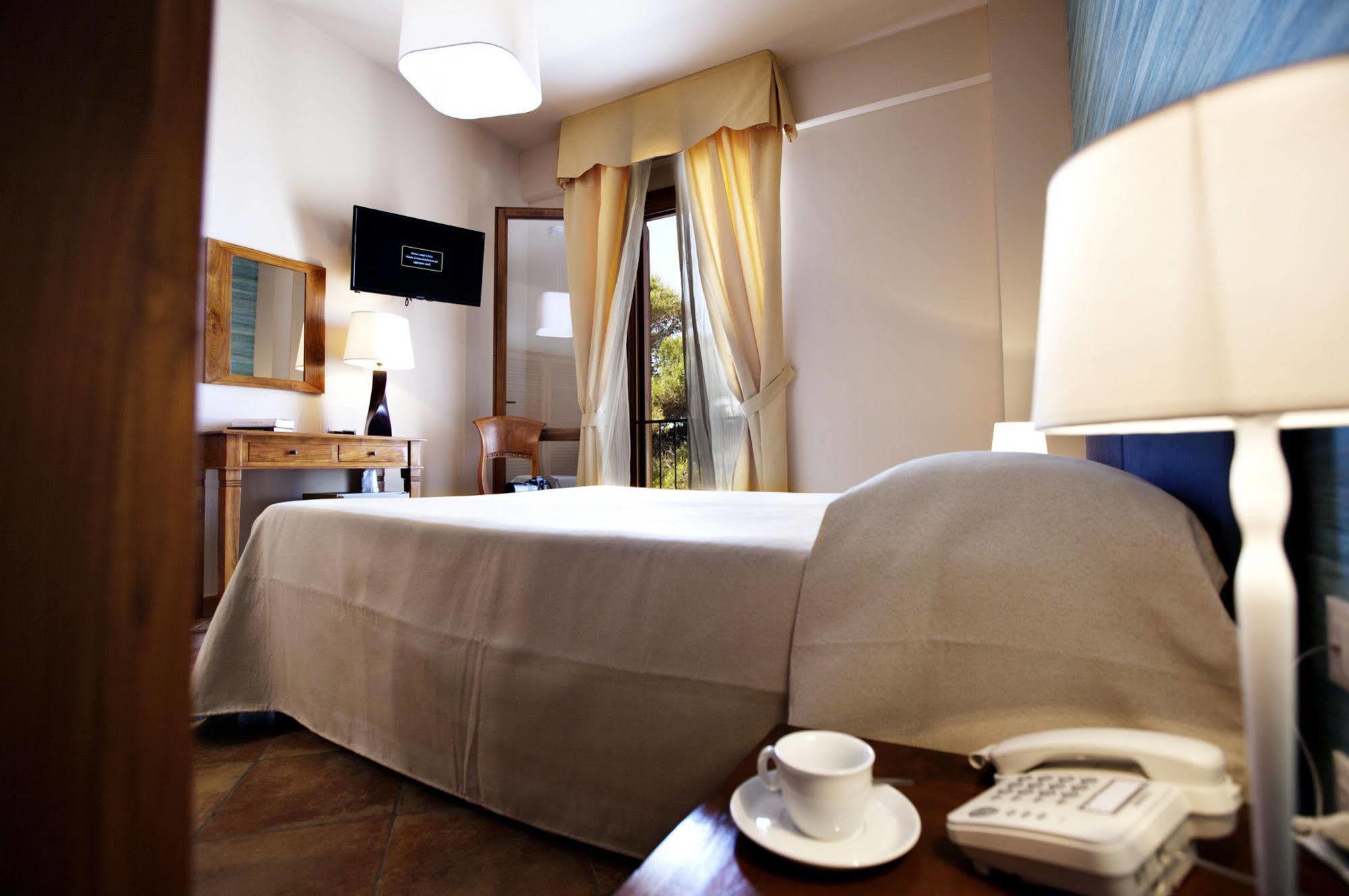Favignana Hotel Concept Holiday Экстерьер фото