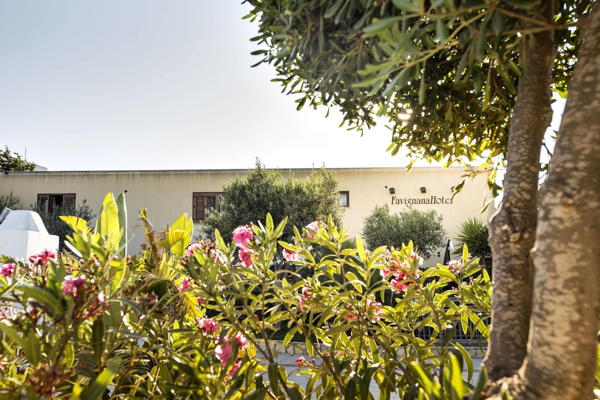 Favignana Hotel Concept Holiday Экстерьер фото